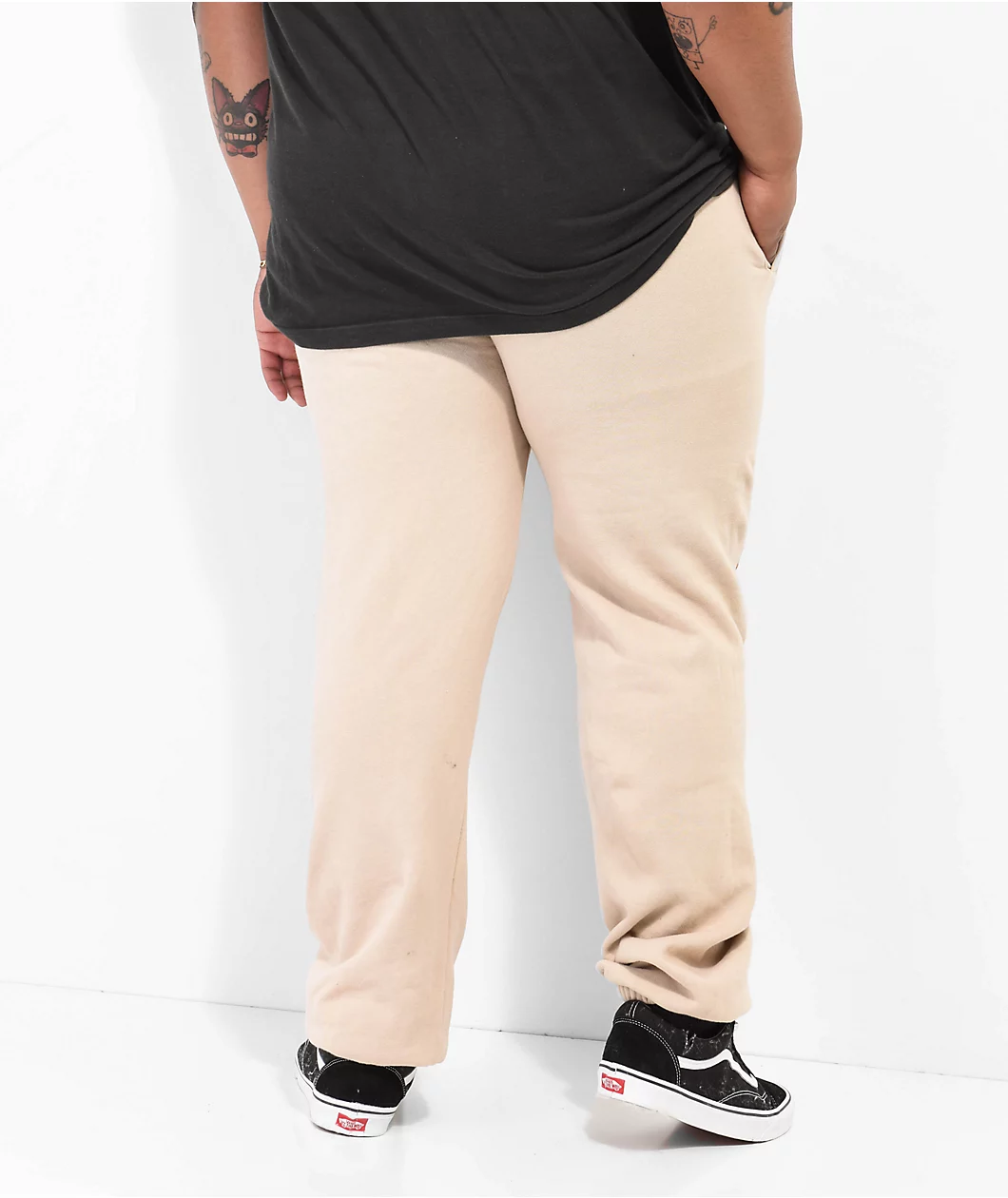 Broken Promises X Dracula Nightmare Of Horror Tan Sweatpants - Image 7